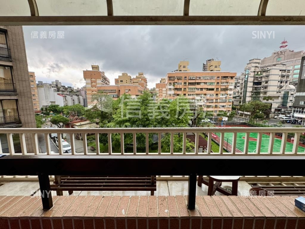 面公園．邊間．明湖國宅房屋室內格局與周邊環境