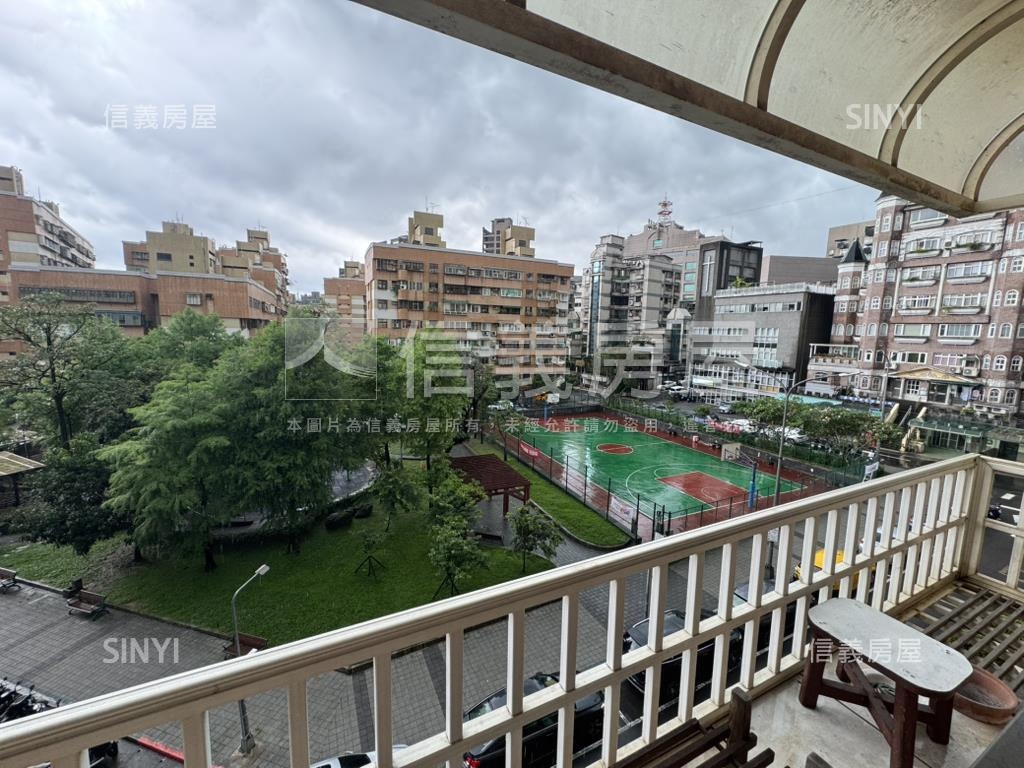 面公園．邊間．明湖國宅房屋室內格局與周邊環境
