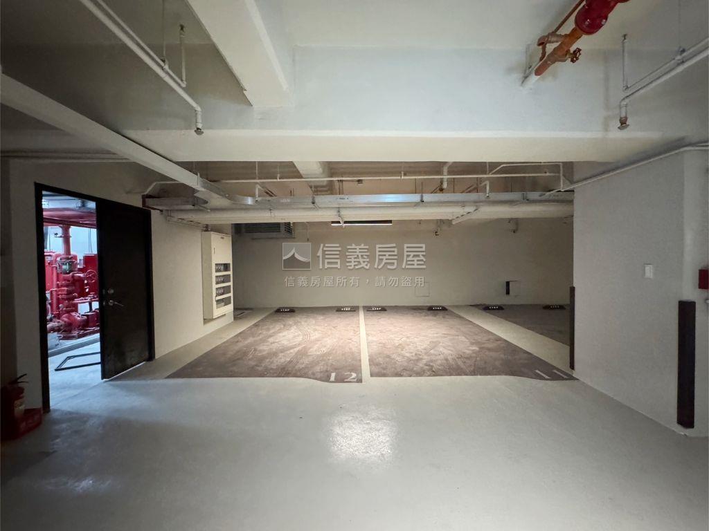 日日禾毛胚房屋室內格局與周邊環境