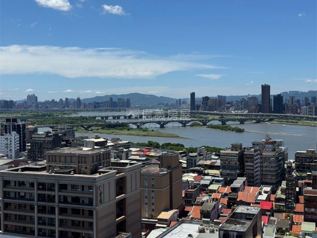 日日禾毛胚房屋室內格局與周邊環境