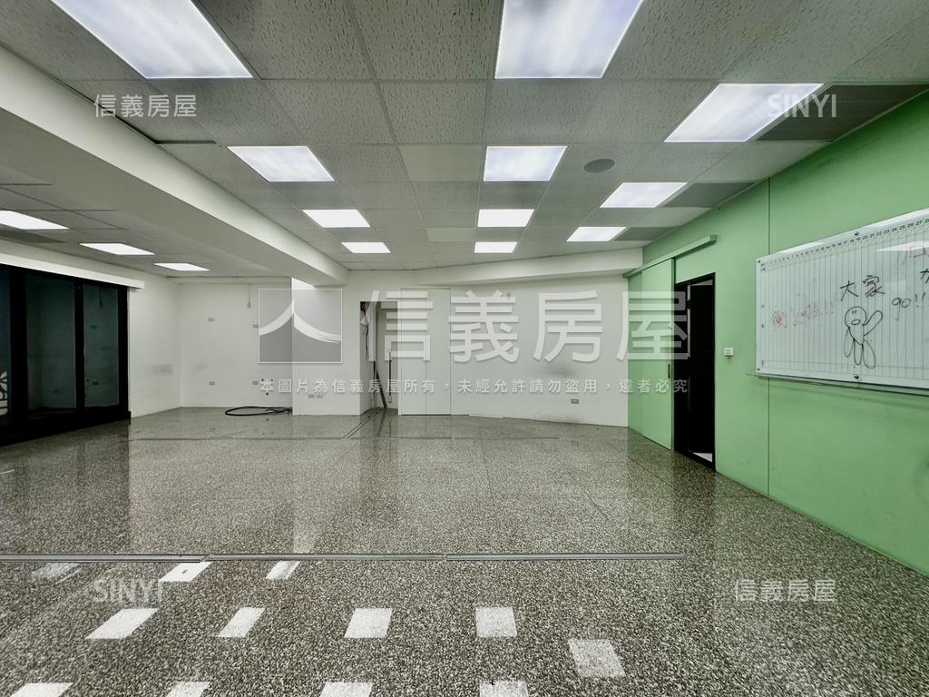 首富明亮置產店面房屋室內格局與周邊環境