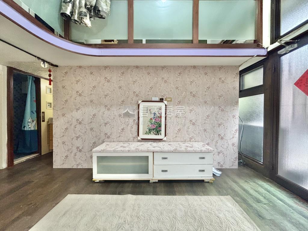 滿園春色●高登屋大空間房屋室內格局與周邊環境