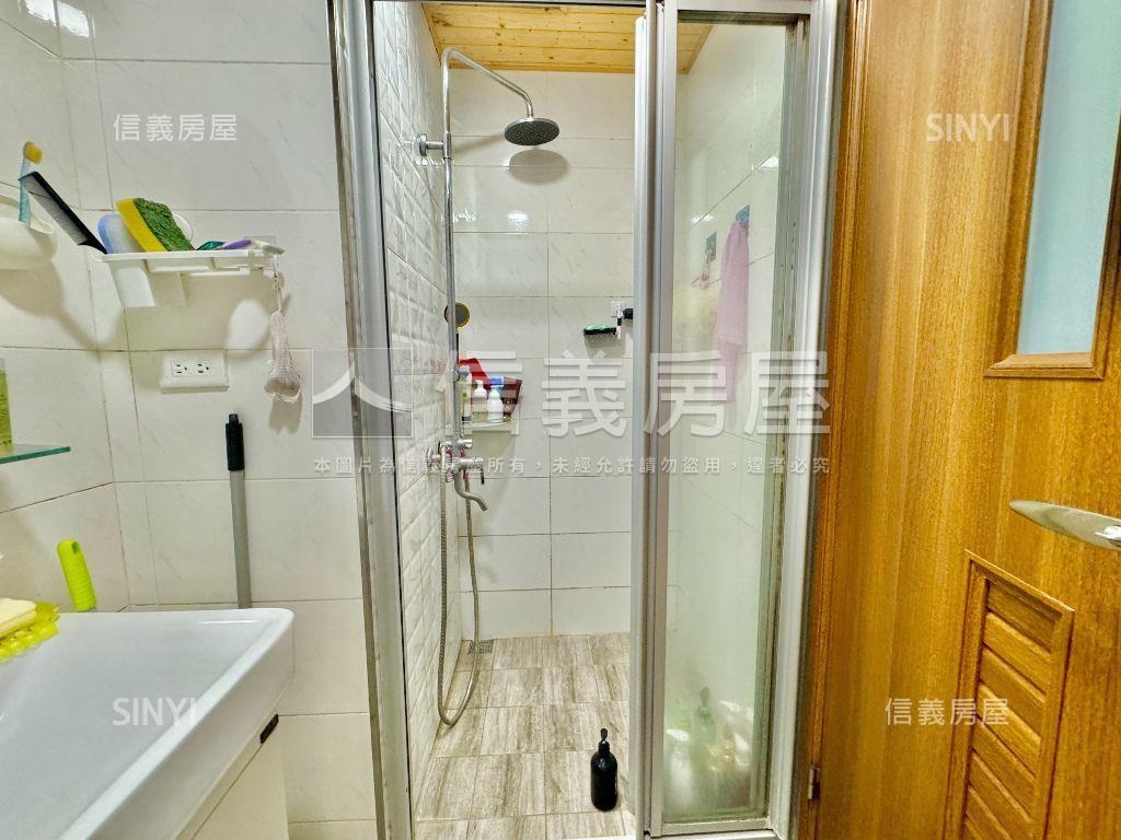 近南科小資族輕屋齡兩房房屋室內格局與周邊環境