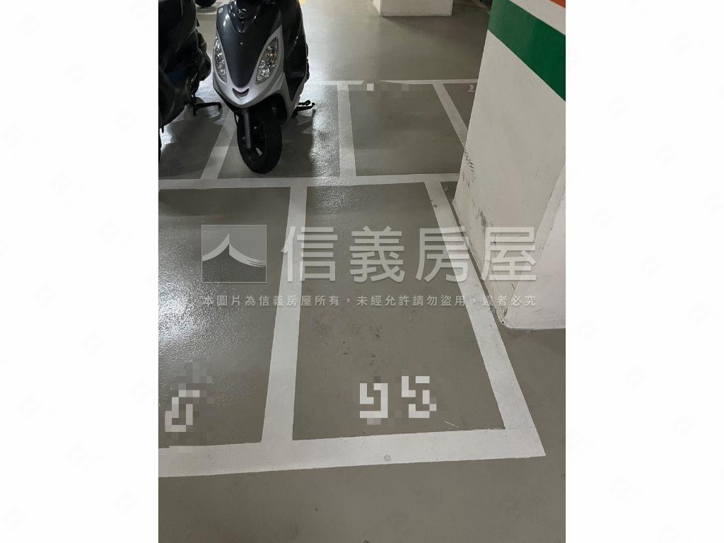 專任●勝美高樓大四房平車房屋室內格局與周邊環境
