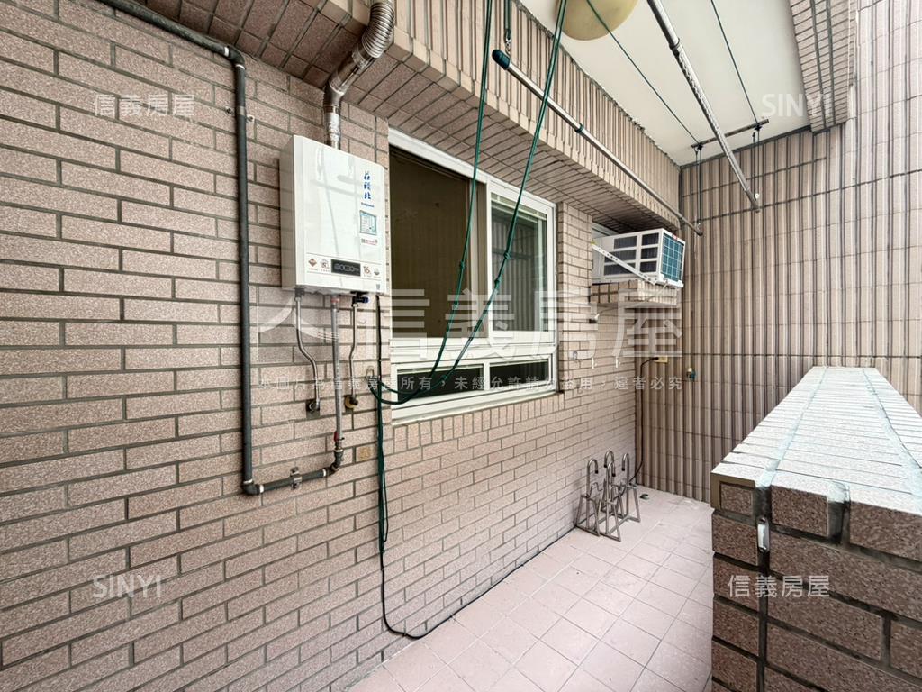 皇城高樓視野三房平車房屋室內格局與周邊環境