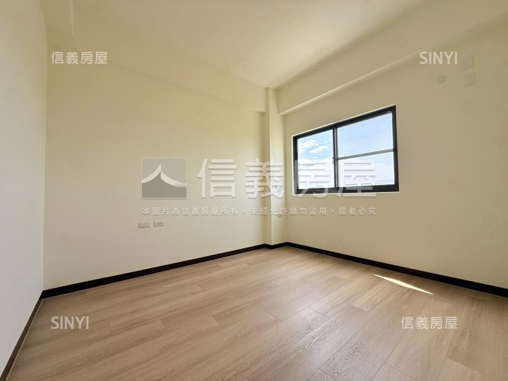 安南綠田心居｜電梯別墅房屋室內格局與周邊環境