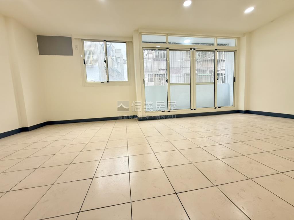 青海商圈稀有整層戶大三房房屋室內格局與周邊環境