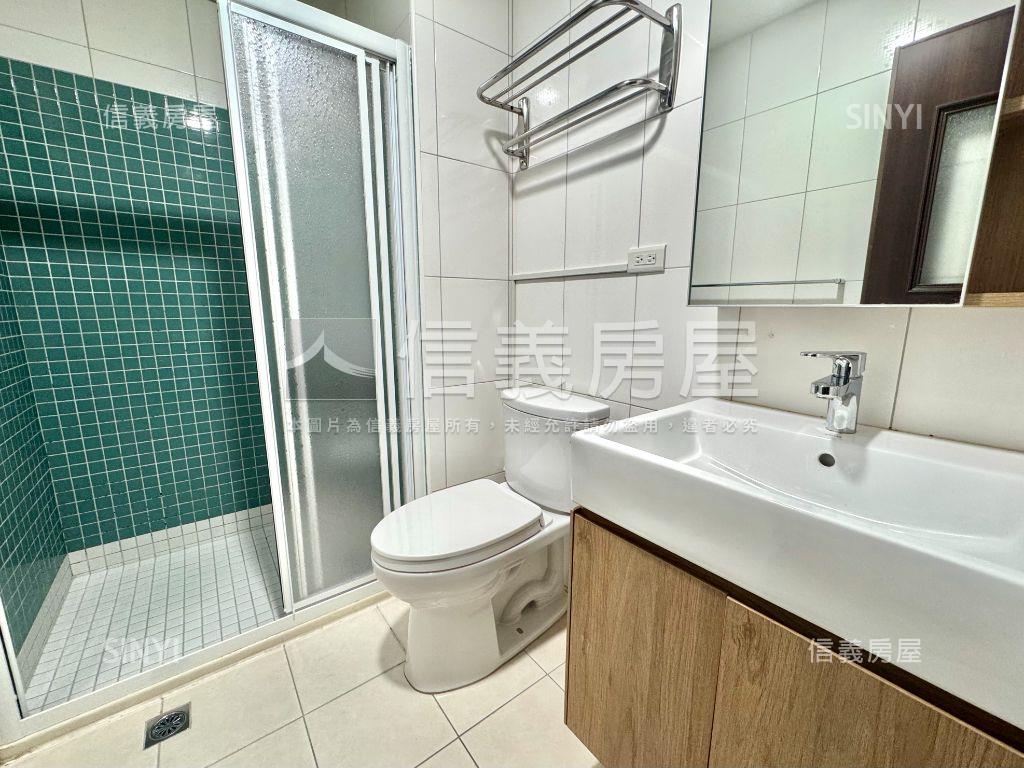 文心捷運宅精裝三房車位房屋室內格局與周邊環境