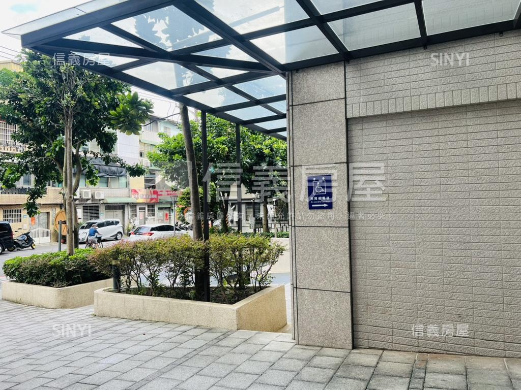 新埔雙捷屋新三房附車位房屋室內格局與周邊環境