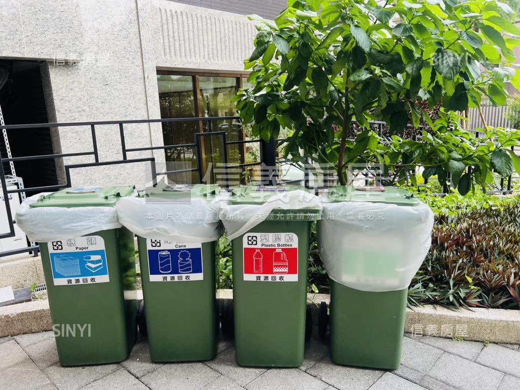 新埔雙捷屋新三房附車位房屋室內格局與周邊環境
