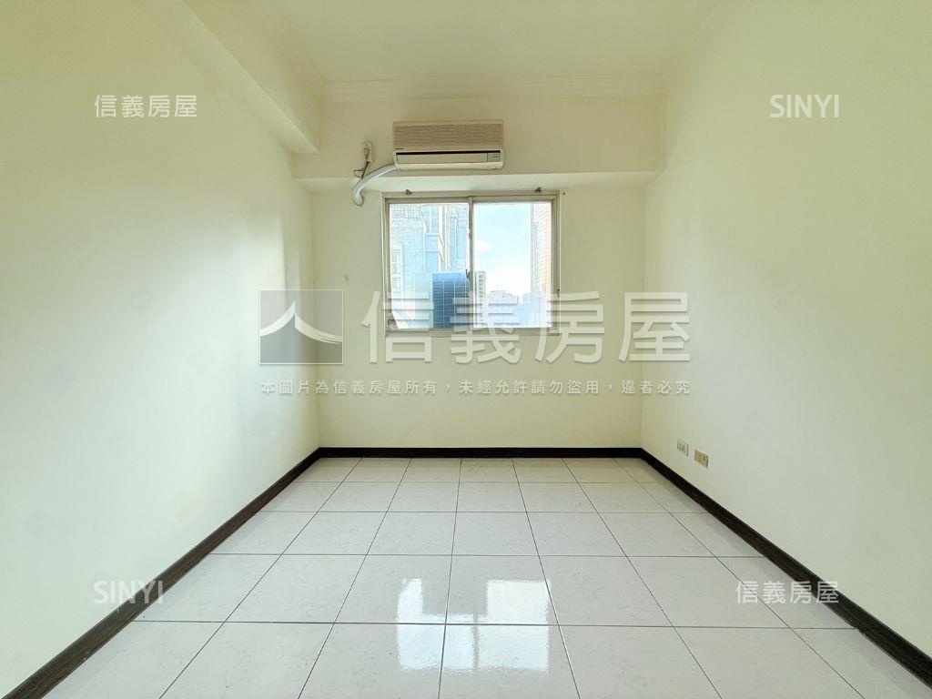 稀有科博綠園四房平車房屋室內格局與周邊環境