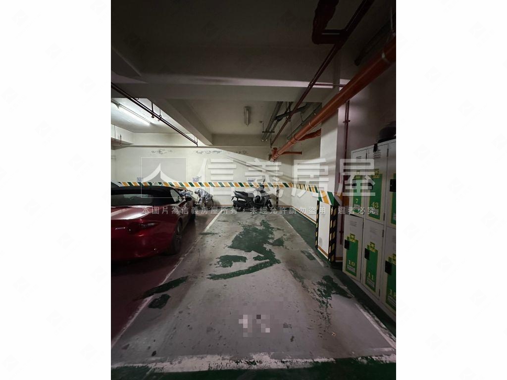 稀有科博綠園四房平車房屋室內格局與周邊環境