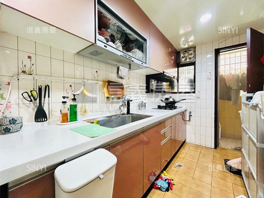 大稻埕溫馨三房華廈房屋室內格局與周邊環境