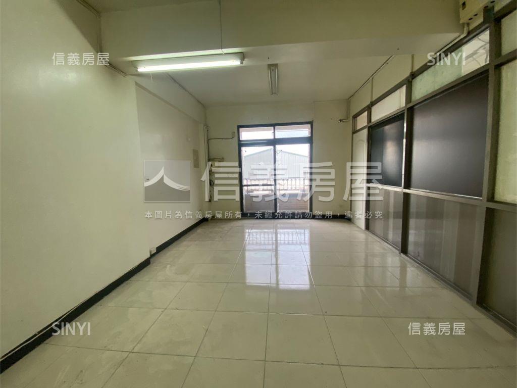 大里街大面寬角間透店房屋室內格局與周邊環境