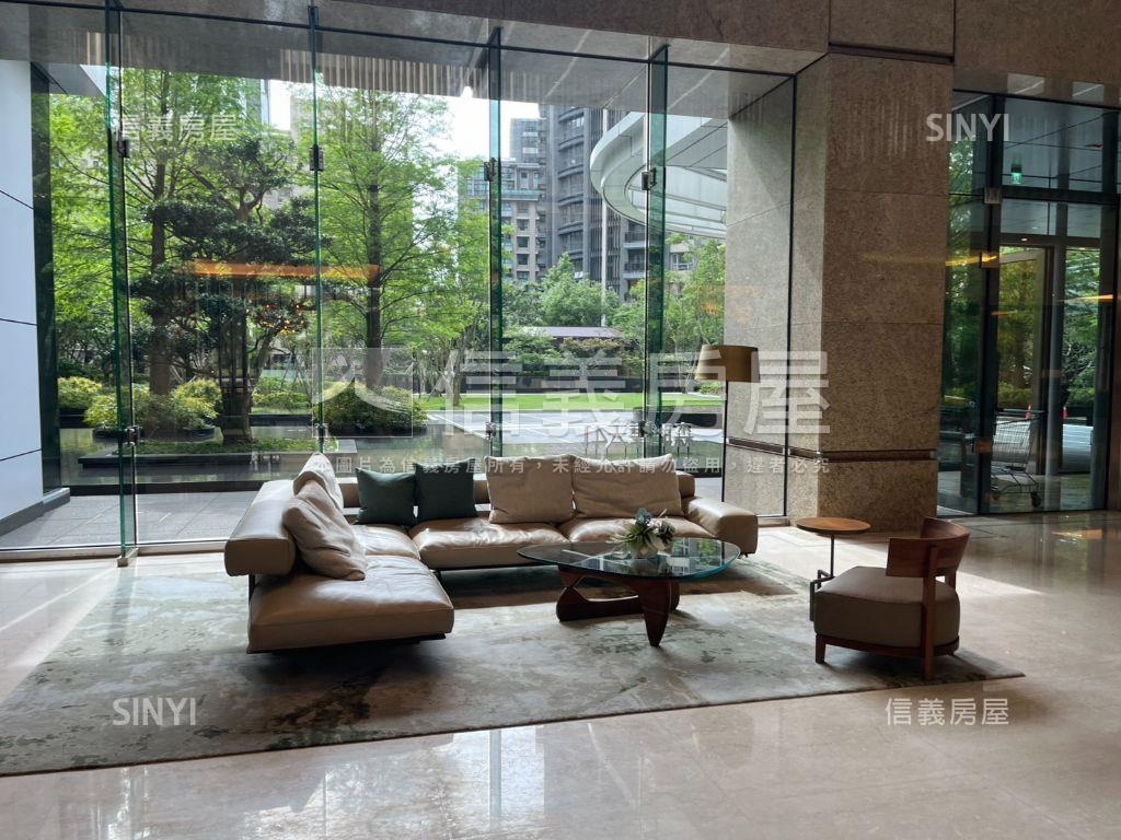 森聯摩天４１高樓景觀豪邸房屋室內格局與周邊環境