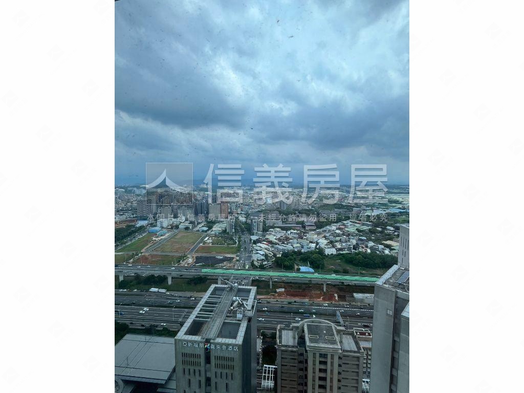 森聯摩天４１高樓景觀豪邸房屋室內格局與周邊環境