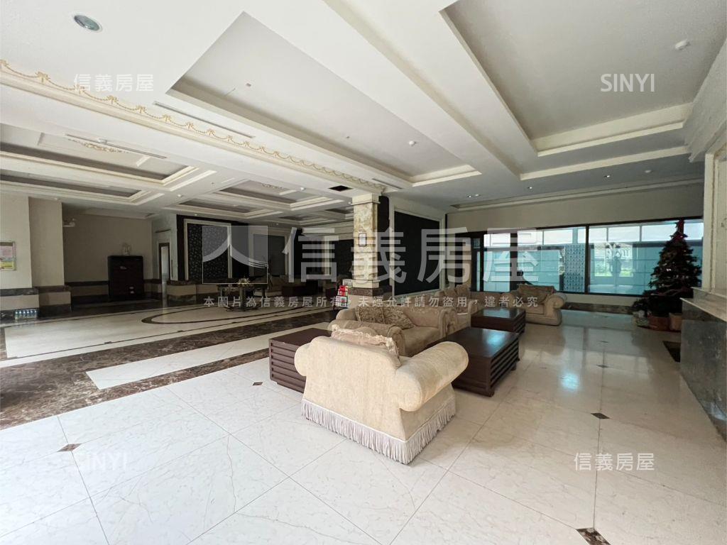 宜誠金品３房車位面山景房屋室內格局與周邊環境