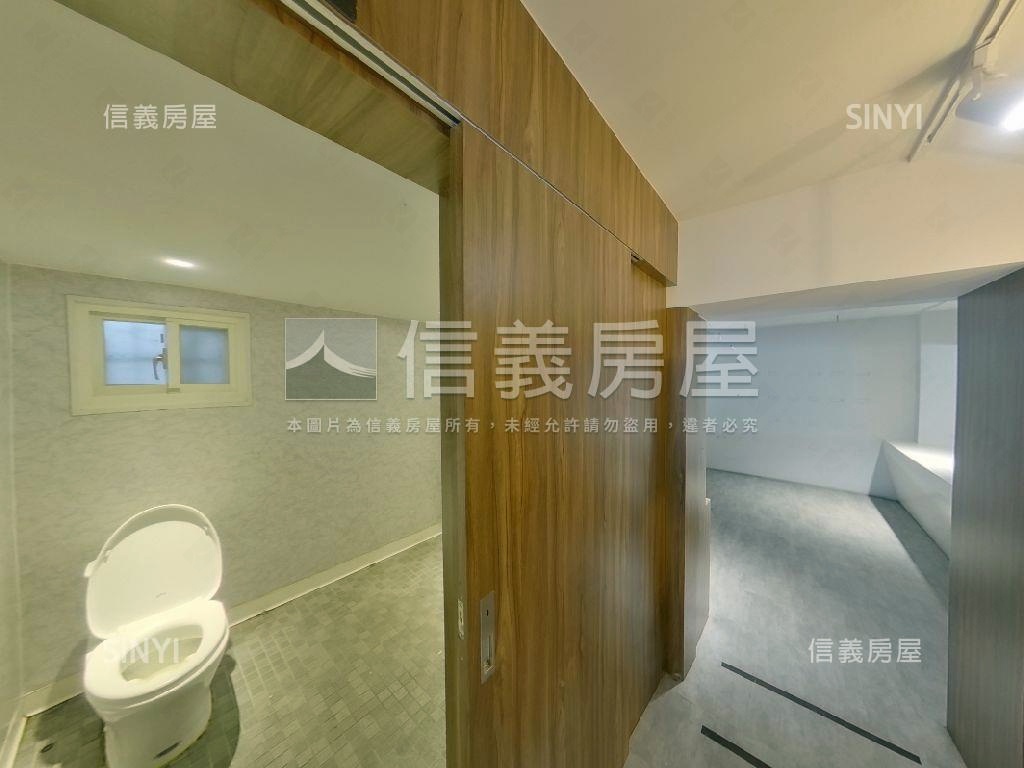 國泰前面三角窗金店面房屋室內格局與周邊環境
