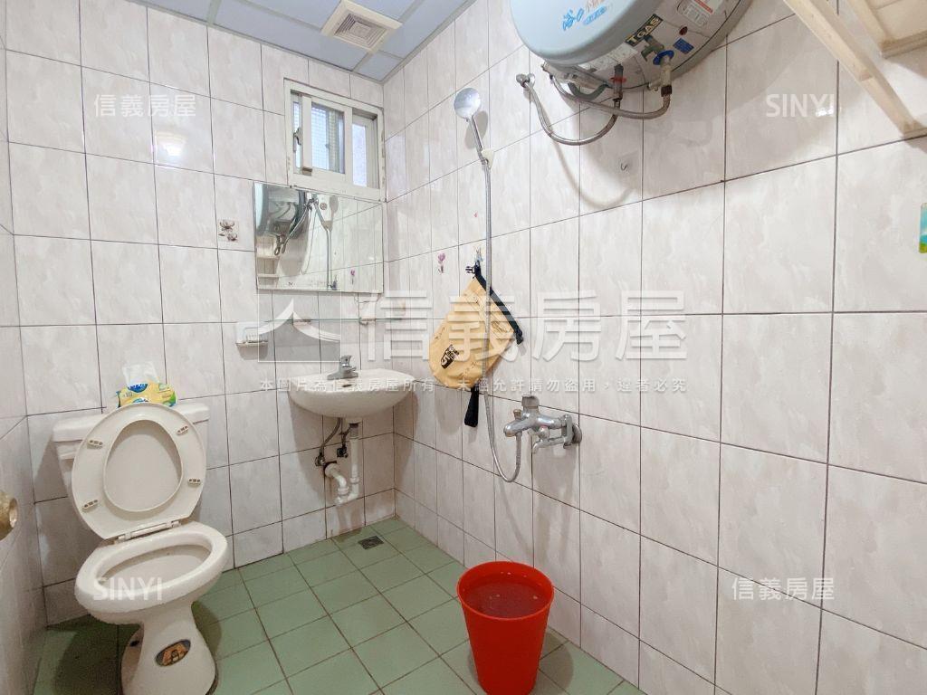 集美商圈玫瑰公園美寓房屋室內格局與周邊環境