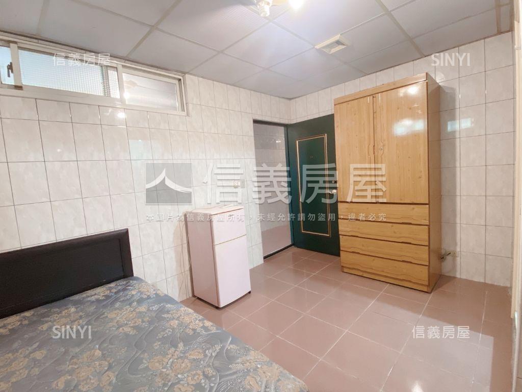 集美商圈玫瑰公園美寓房屋室內格局與周邊環境