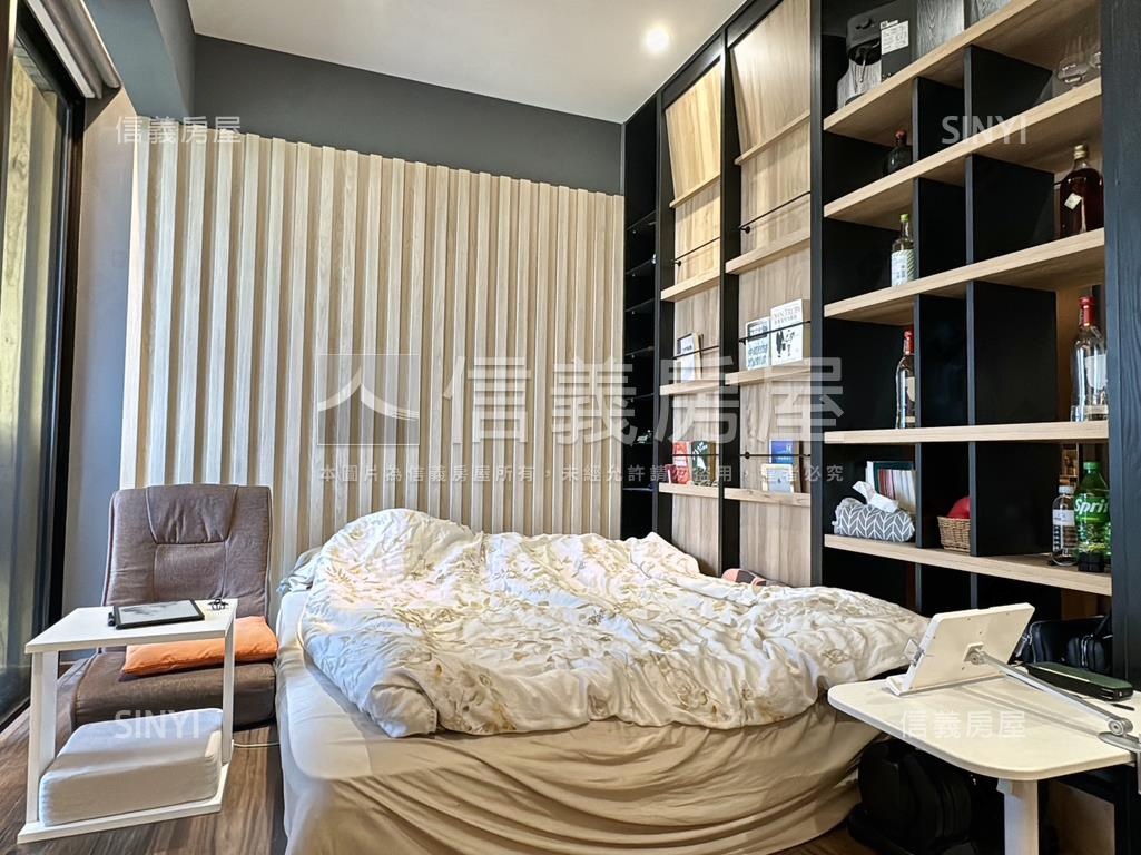 專任眺望山景視野高鐵美屋房屋室內格局與周邊環境