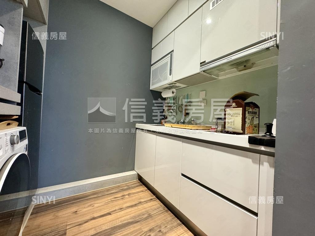 專任眺望山景視野高鐵美屋房屋室內格局與周邊環境