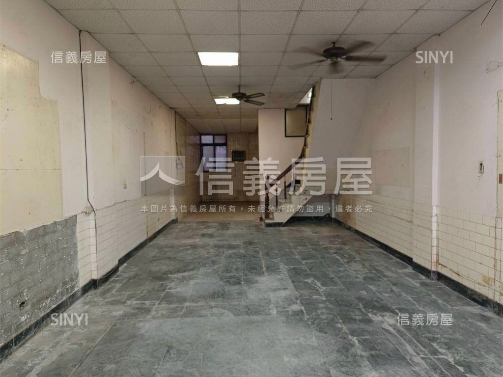 中山南路金貴店面再現房屋室內格局與周邊環境