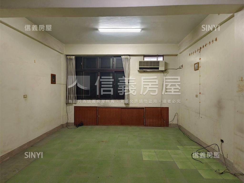 中山南路金貴店面再現房屋室內格局與周邊環境