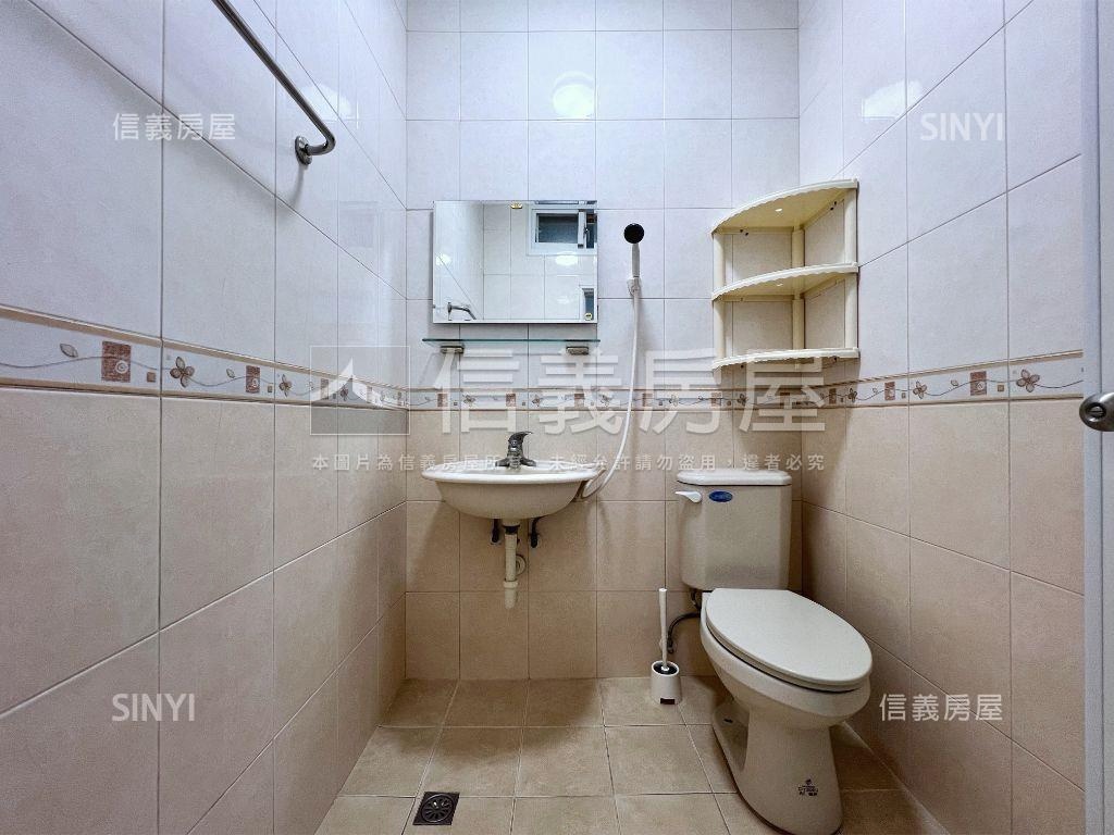 左營精美置產聖品房屋室內格局與周邊環境