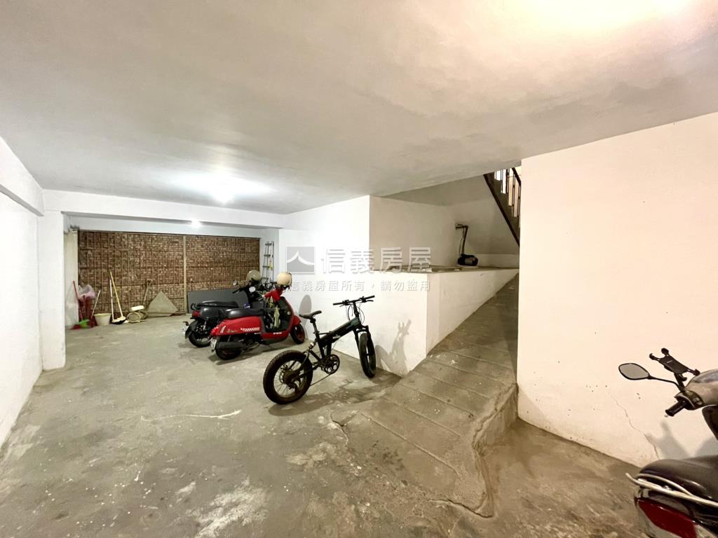 陽明學區高樓景觀３房房屋室內格局與周邊環境