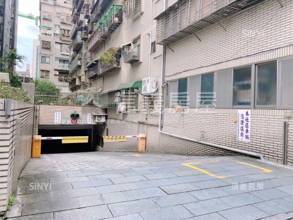 台北龍城地下一層大☆位房屋室內格局與周邊環境
