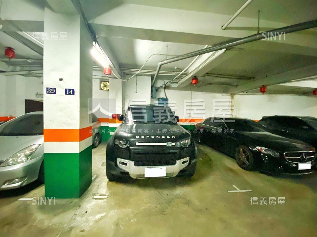 台北龍城地下一層大☆位房屋室內格局與周邊環境