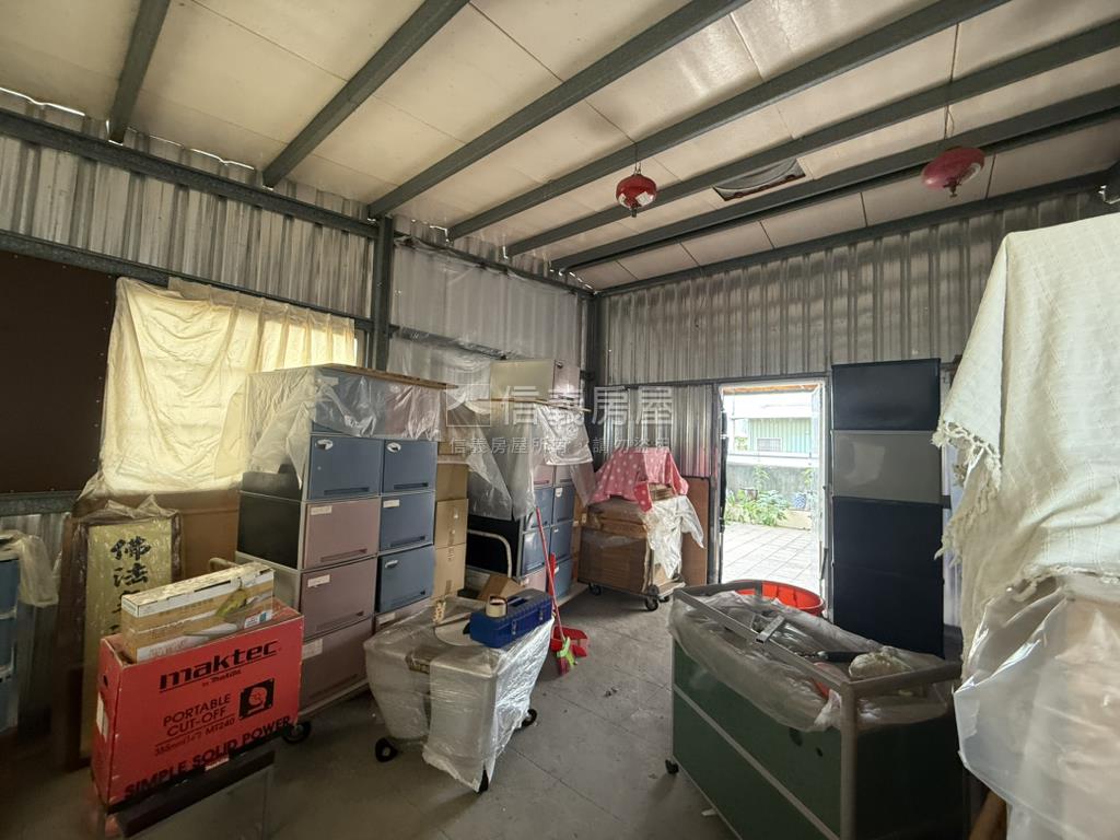 低公設電梯三房車位房屋室內格局與周邊環境