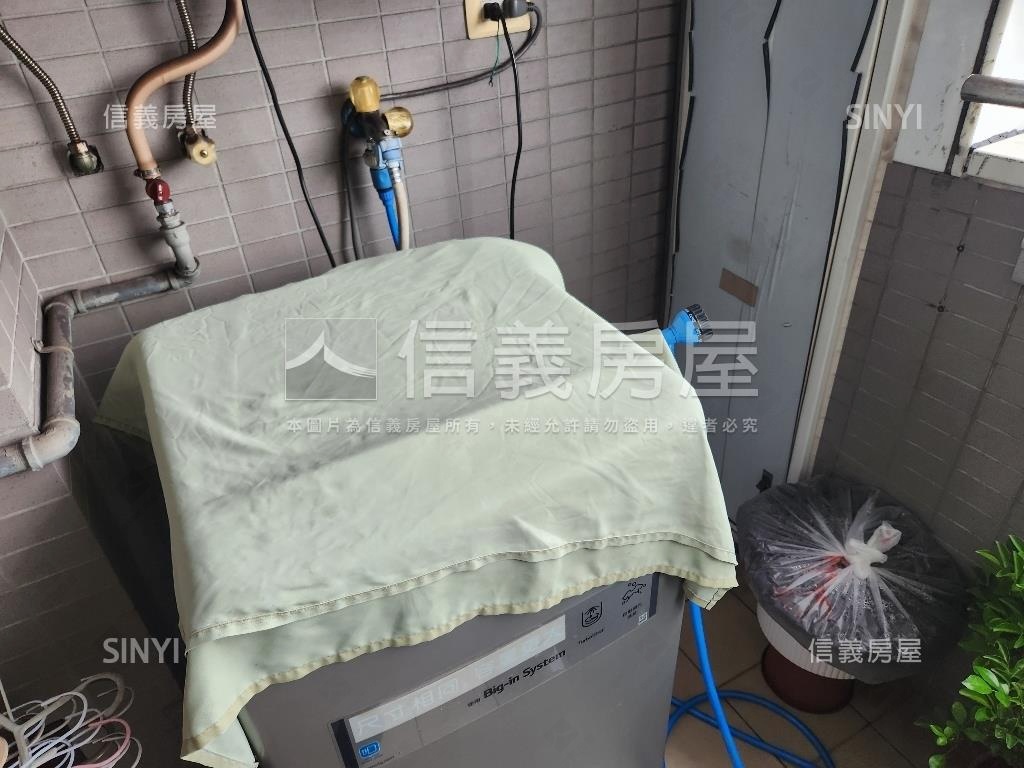 新東京宅高樓稀有邊間房屋室內格局與周邊環境