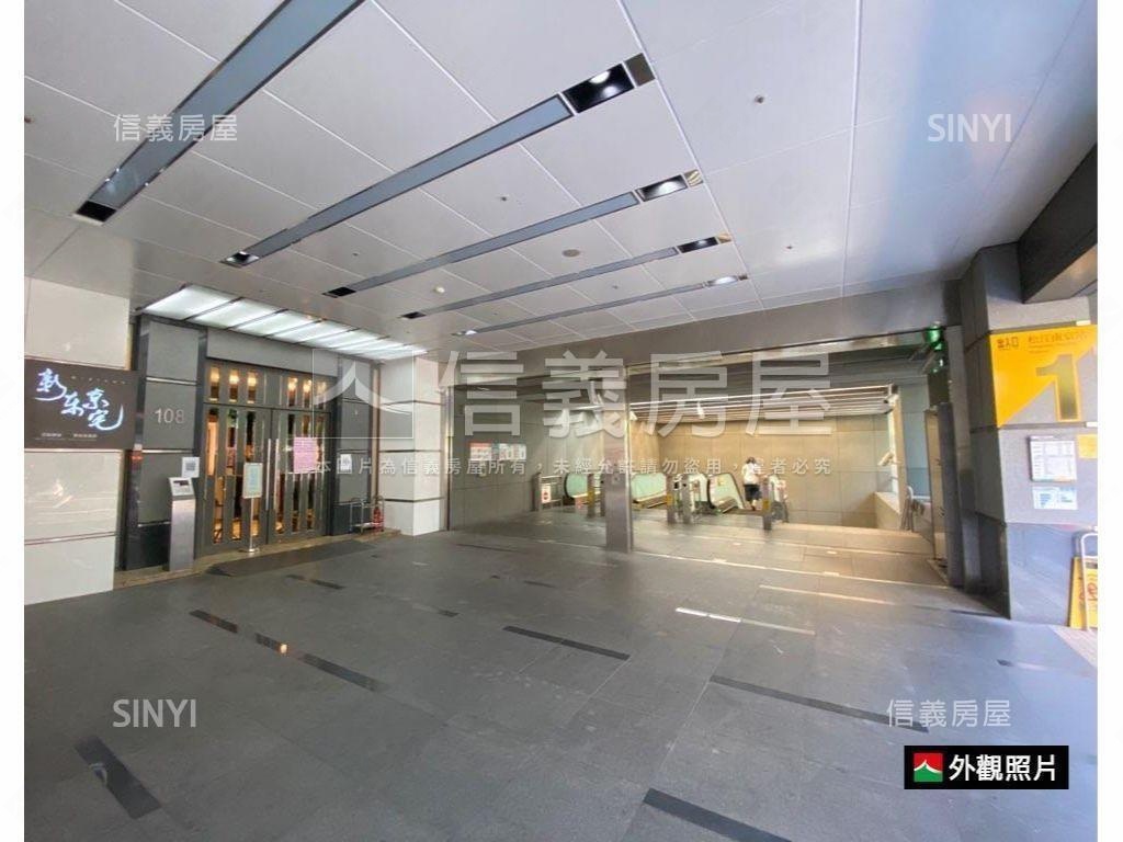 新東京宅高樓稀有邊間房屋室內格局與周邊環境