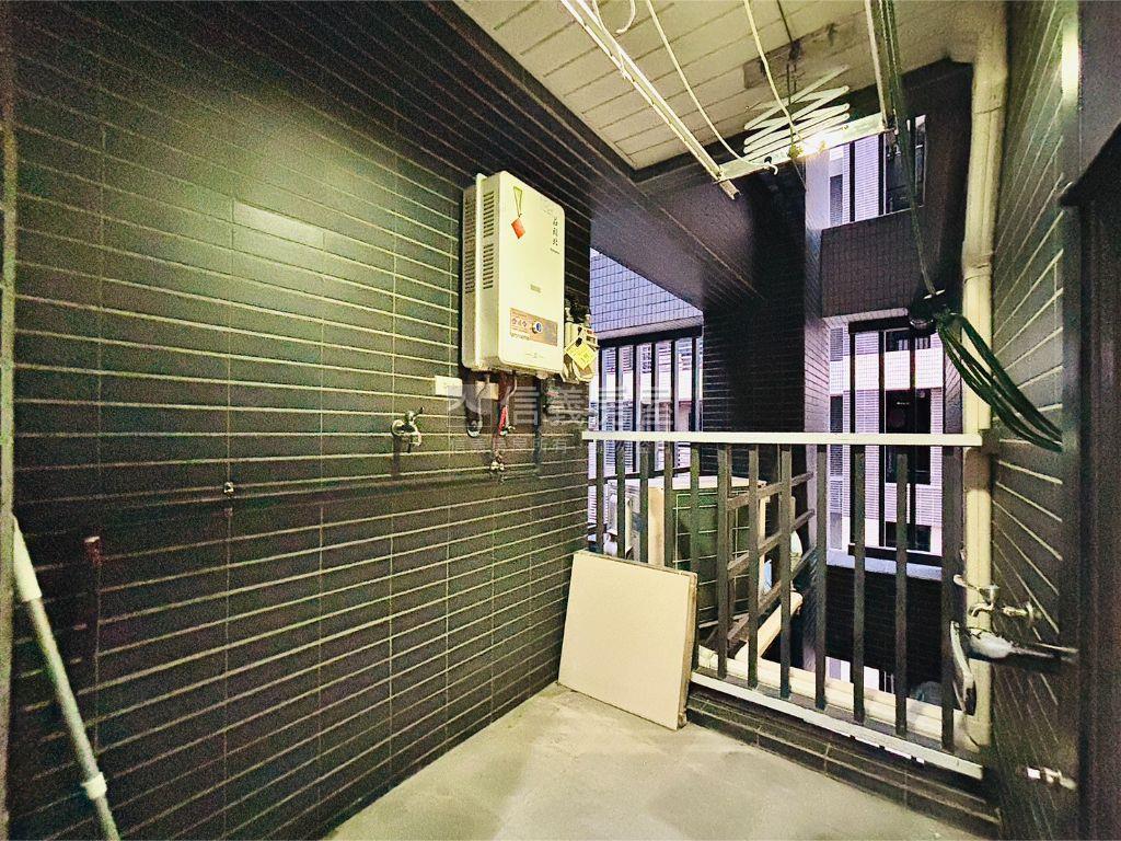 全民萬歲高樓美景三房平車房屋室內格局與周邊環境