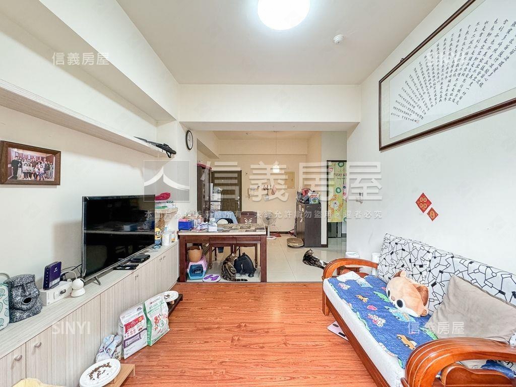 高鐵區低總價２房房屋室內格局與周邊環境