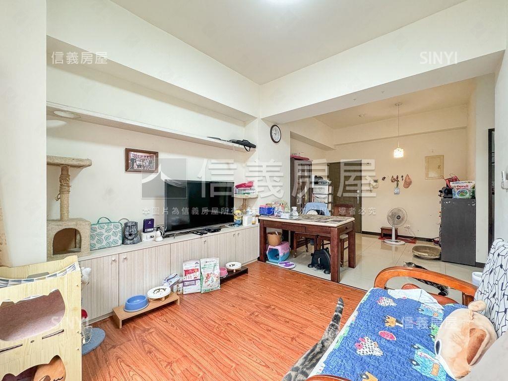 高鐵區低總價２房房屋室內格局與周邊環境