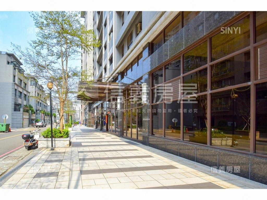 高鐵區低總價２房房屋室內格局與周邊環境