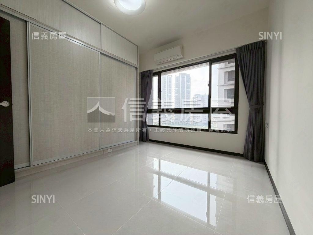 涓建筑採光美三房房屋室內格局與周邊環境