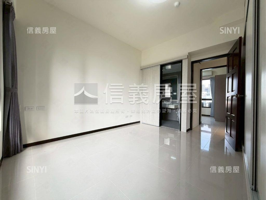 涓建筑採光美三房房屋室內格局與周邊環境