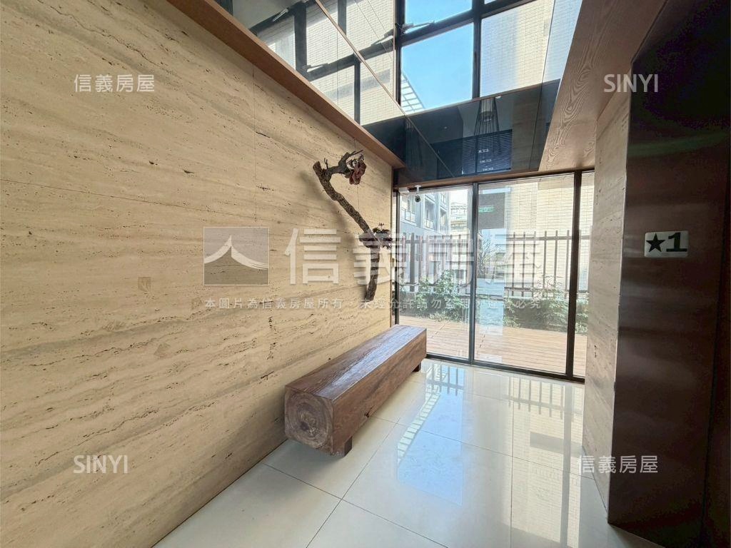 涓建筑採光美三房房屋室內格局與周邊環境