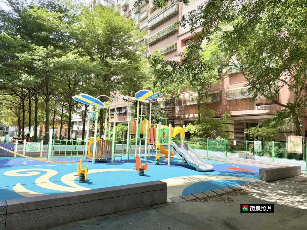 伯爵花園•小資美宅房屋室內格局與周邊環境