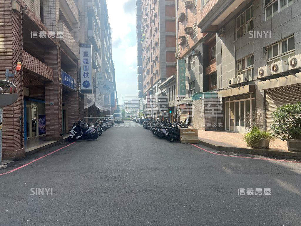 挑戰菁英１＋２樓店面房屋室內格局與周邊環境