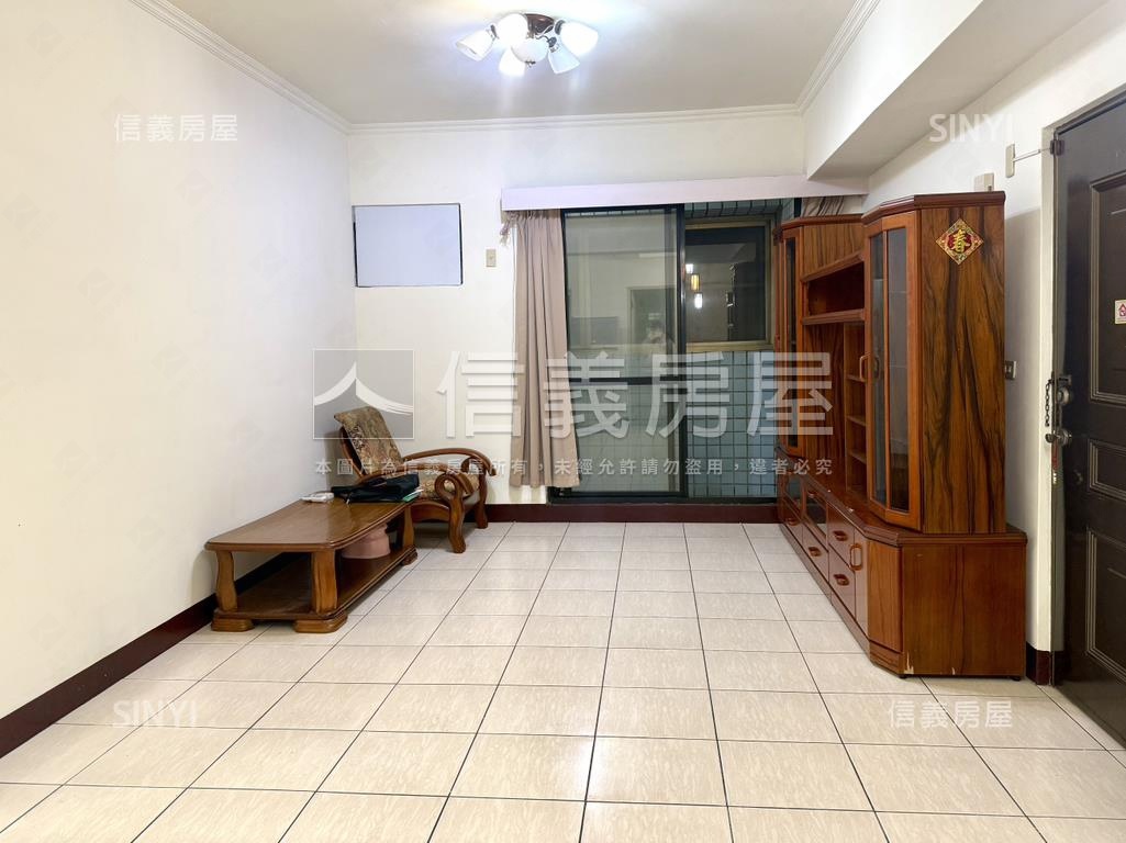 忠福美三房Ｂ１平面大車位房屋室內格局與周邊環境