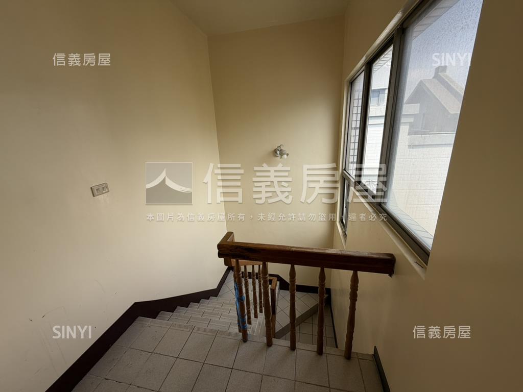 稀有釋出煙波儷舍透天房屋室內格局與周邊環境