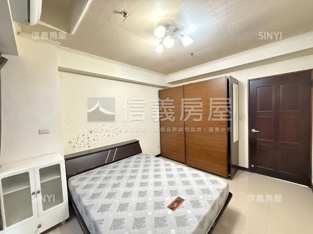 稀有【登峰】兩房附車位房屋室內格局與周邊環境