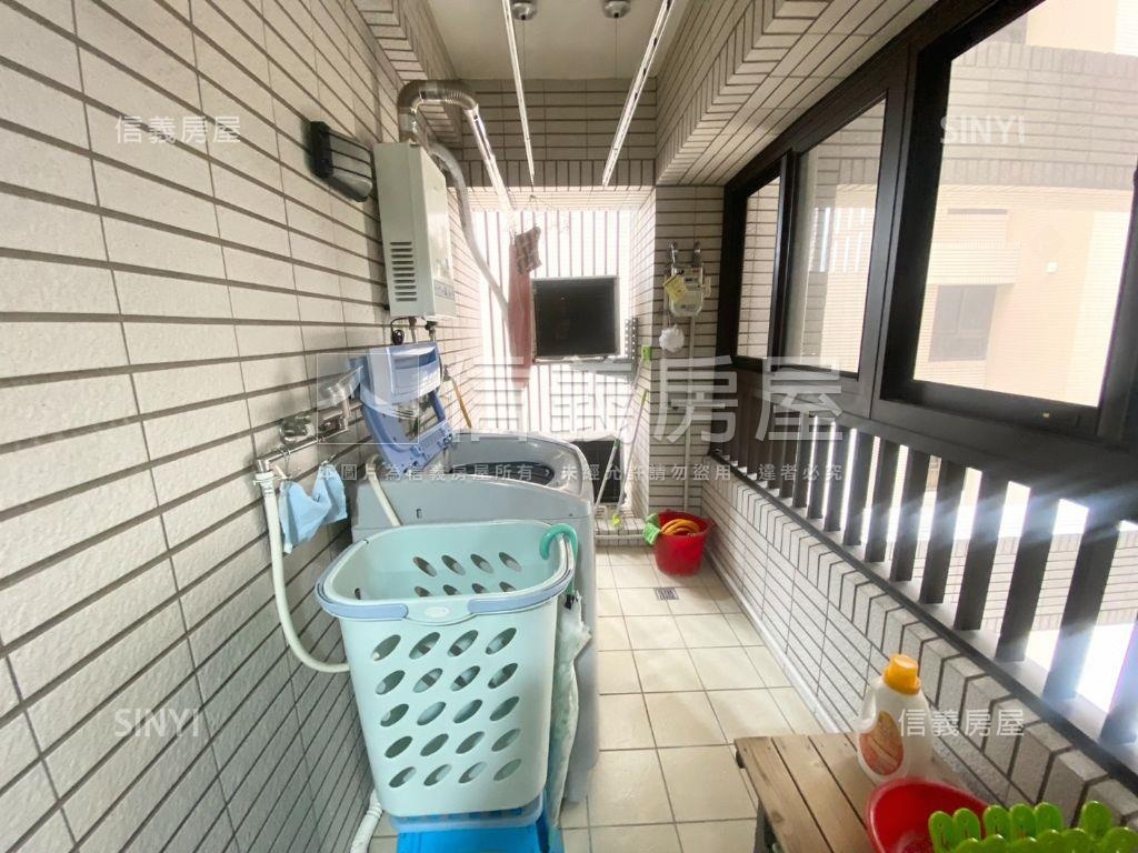 大櫻國２後棟大兩房平車房屋室內格局與周邊環境