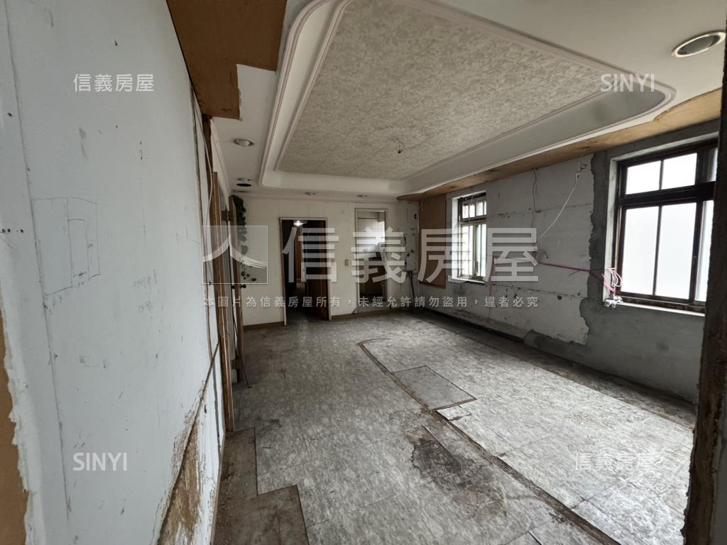 雙城街商用角間珠寶盒房屋室內格局與周邊環境