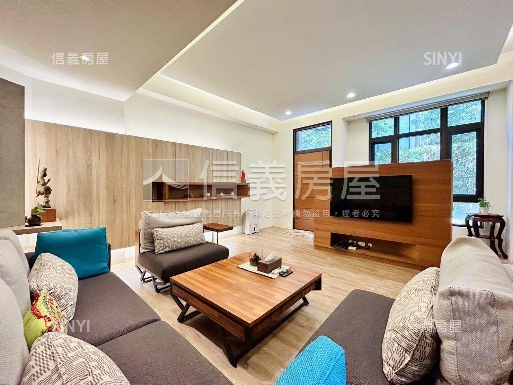 大面寬朝南獨棟社區型別墅房屋室內格局與周邊環境